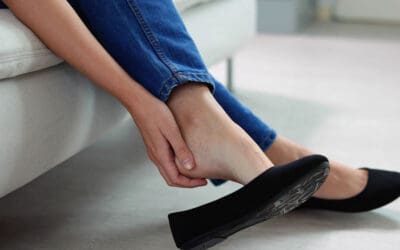 Why Your Heel Pain is Worse in the Morning (And How Our Minneapolis Clinic Can Fix It)